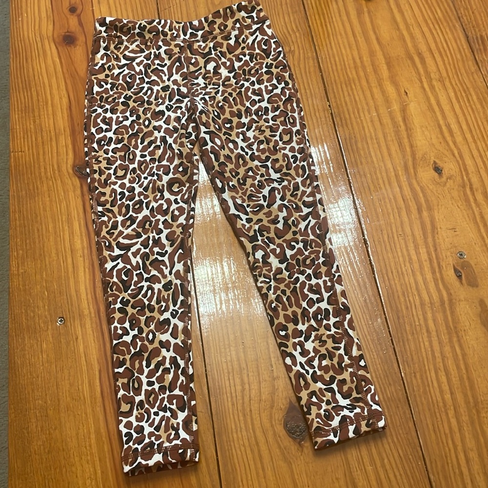 Never worn leopard leggings
